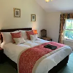 The Willowsmere (adults Only) 4*