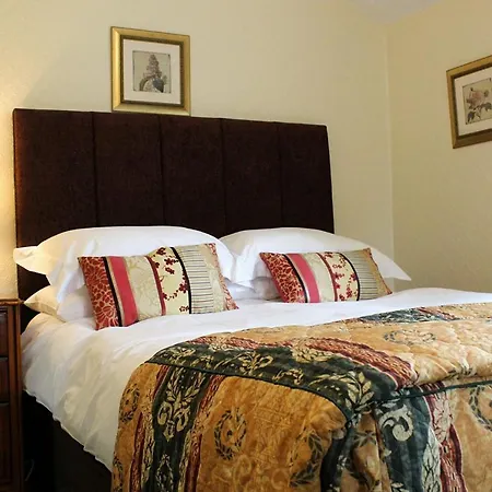 Πανσιόν The Willowsmere (adults Only) 4*