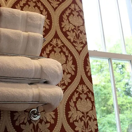 The Willowsmere (adults Only) 4*