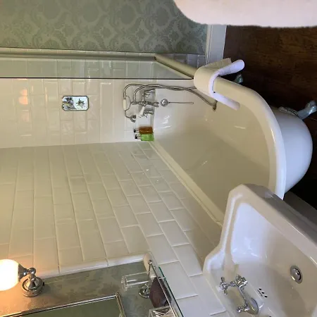 Πανσιόν The Willowsmere (adults Only)