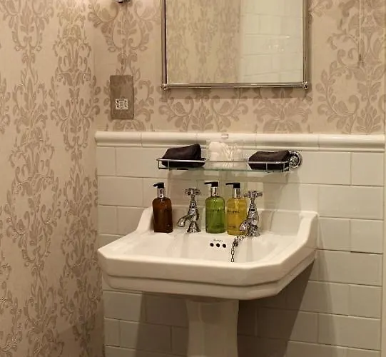 The Willowsmere (adults Only) Guest house 4*