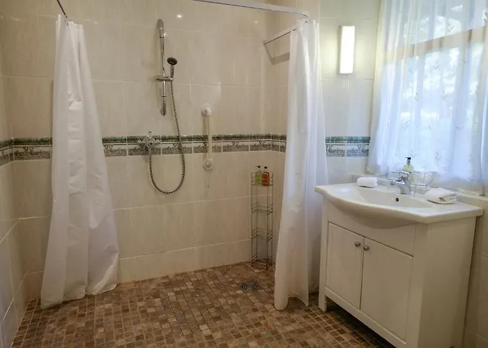 The Willowsmere (adults Only) Guest house