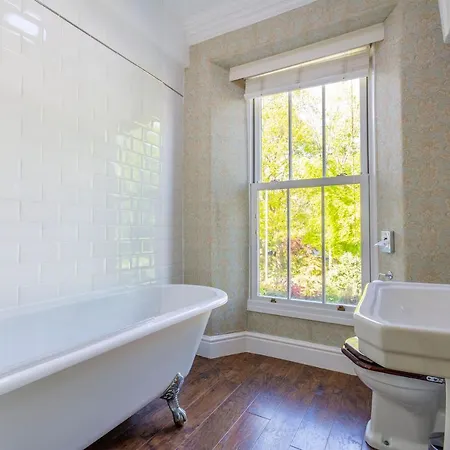 The Willowsmere (adults Only)