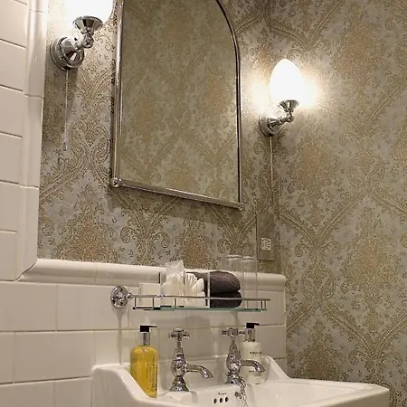 The Willowsmere (adults Only)